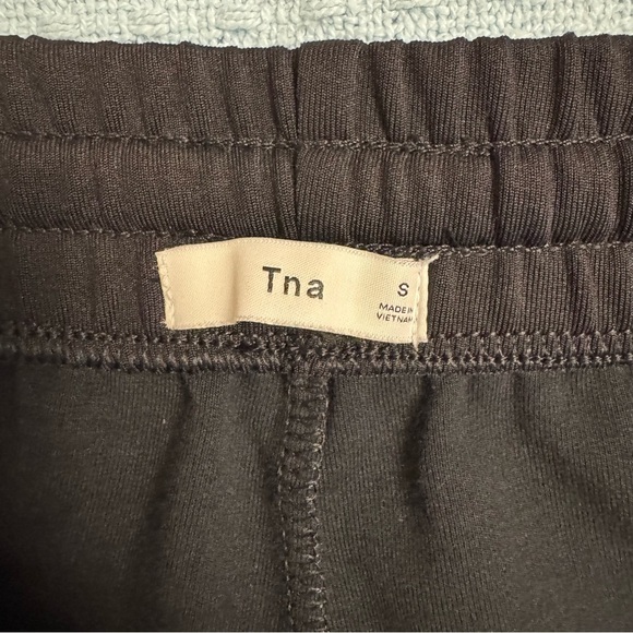 Aritzia TNA Becca Pleated Joggers - Women’s Small - Picture 7 of 11